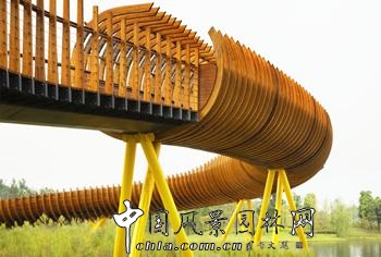 2015“園冶杯”專業(yè)獎：成都市麓湖人行天橋