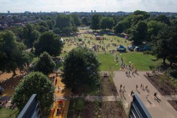 具有便利設施的綠色空間——英國沃姆浩特公園改造設計