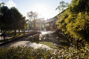 Shma Design丨泰國清萊山地購物廣場景觀設計