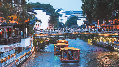 夜游市場(chǎng)將達(dá)1.57萬(wàn)億元 夜間文旅釋放消費(fèi)潛力