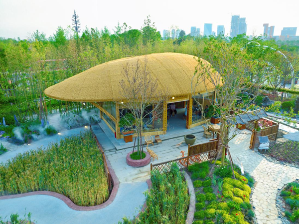 行業媒體成都世園行丨成都農科職院展園